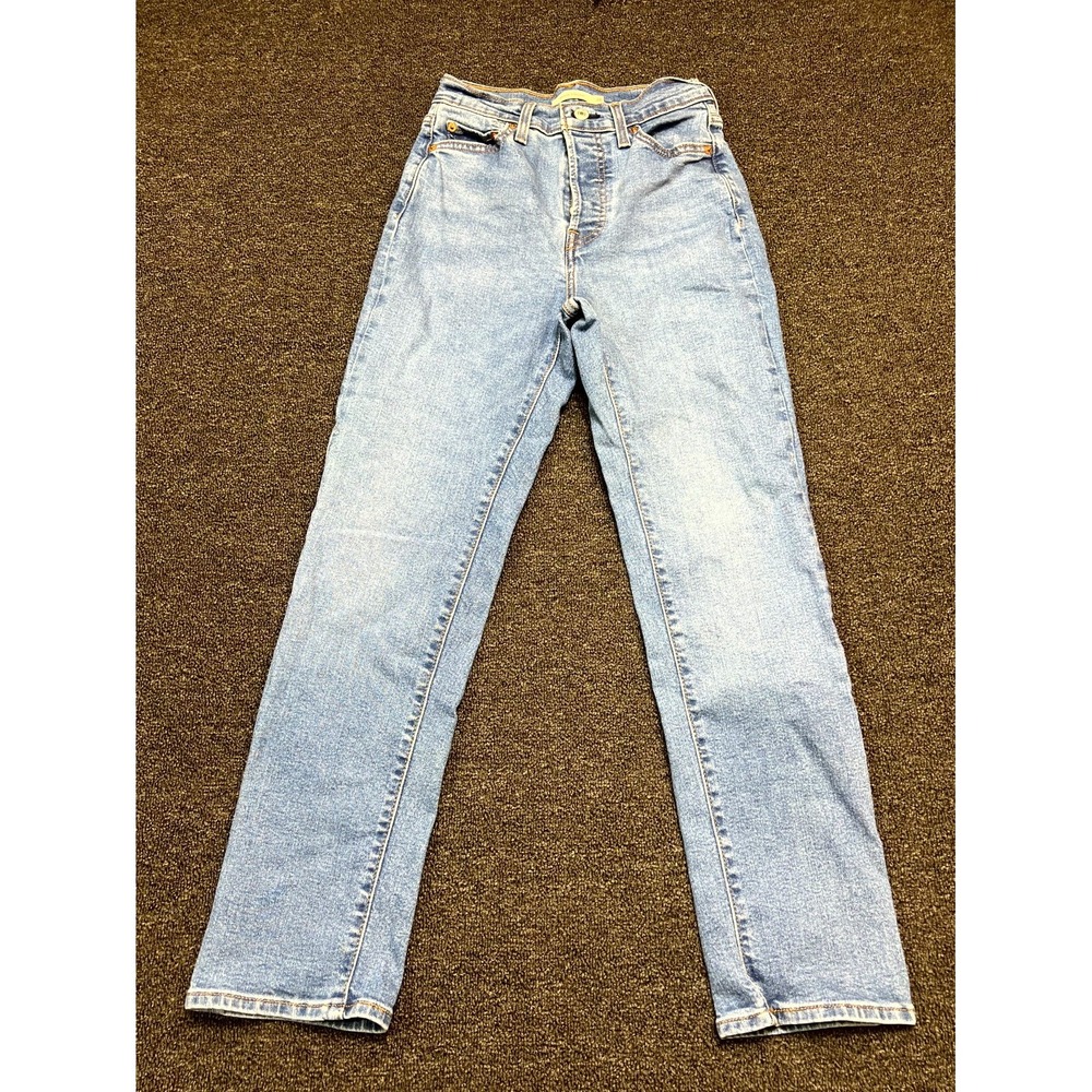 Levi's Wedgie Straight Jeans Women 26 Blue Denim Button Fly Streetwear Americana